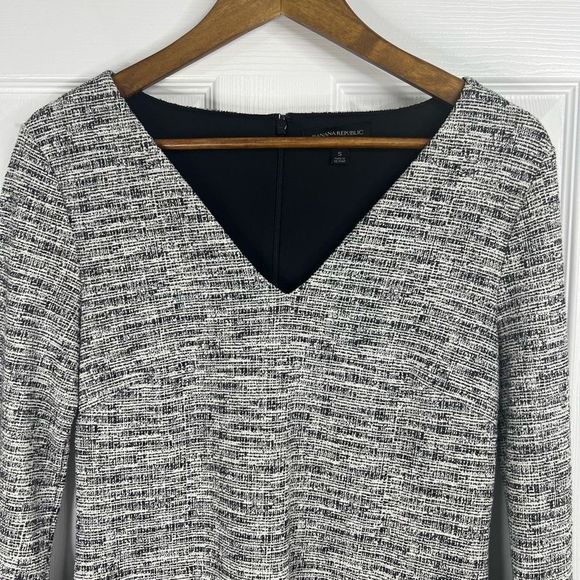Banana Republic Black White Lined Bell Sleeve‎ V Neck Tweed Midi Dress Small - Picture 5 of 14